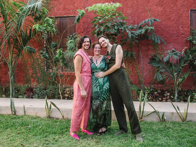 La boda de ALEX y SAM en Mérida, Yucatán 372