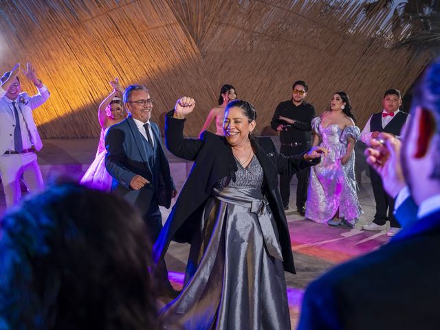 La boda de Alejandro y Dulce en San José del Cabo, Baja California Sur 41