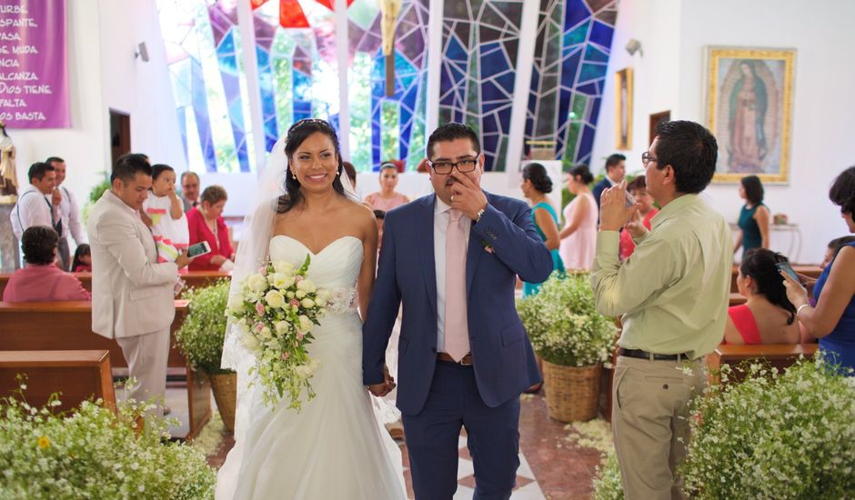 La boda de Javier y Elizabeth en Temixco, Morelos