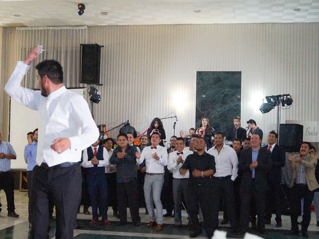 La boda de Felipe y Yasnely  en Naucalpan, Estado México 35