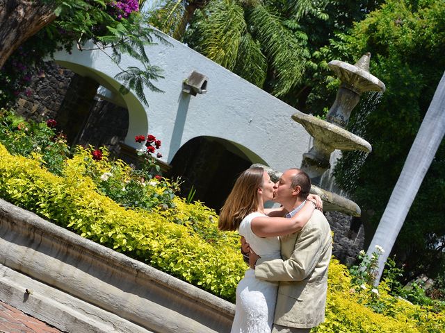 La boda de Victor y Carolina en Cocoyoc, Morelos 14