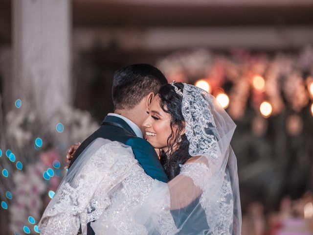 La boda de Mauro y Lucero en Acapulco, Guerrero 35