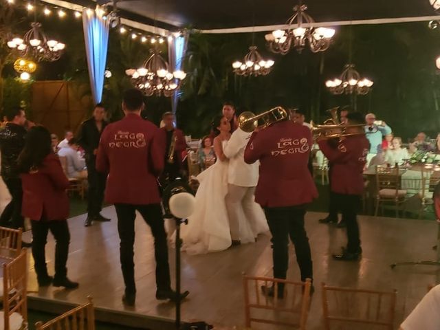 La boda de Enrique  y Viviana  en Jiutepec, Morelos 12