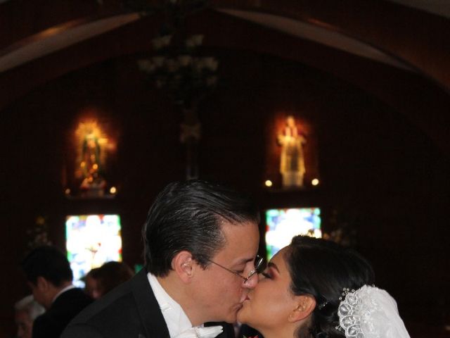 La boda de Mauricio Eugenio y Isenia Jaquelina en Xalapa, Veracruz 15