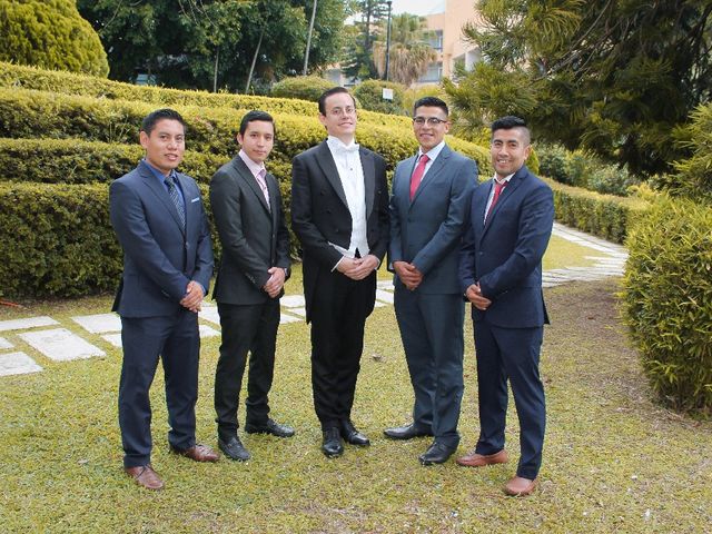 La boda de Mauricio Eugenio y Isenia Jaquelina en Xalapa, Veracruz 23