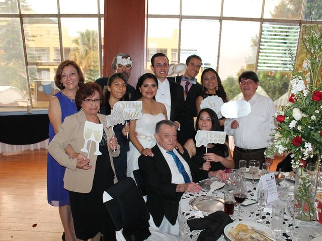 La boda de Mauricio Eugenio y Isenia Jaquelina en Xalapa, Veracruz 34