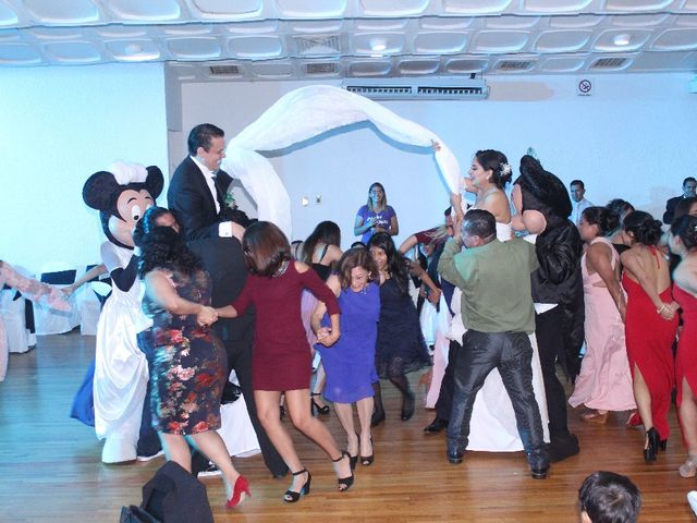 La boda de Mauricio Eugenio y Isenia Jaquelina en Xalapa, Veracruz 41