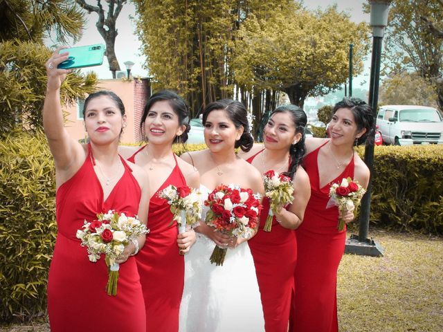La boda de Mauricio Eugenio y Isenia Jaquelina en Xalapa, Veracruz 51