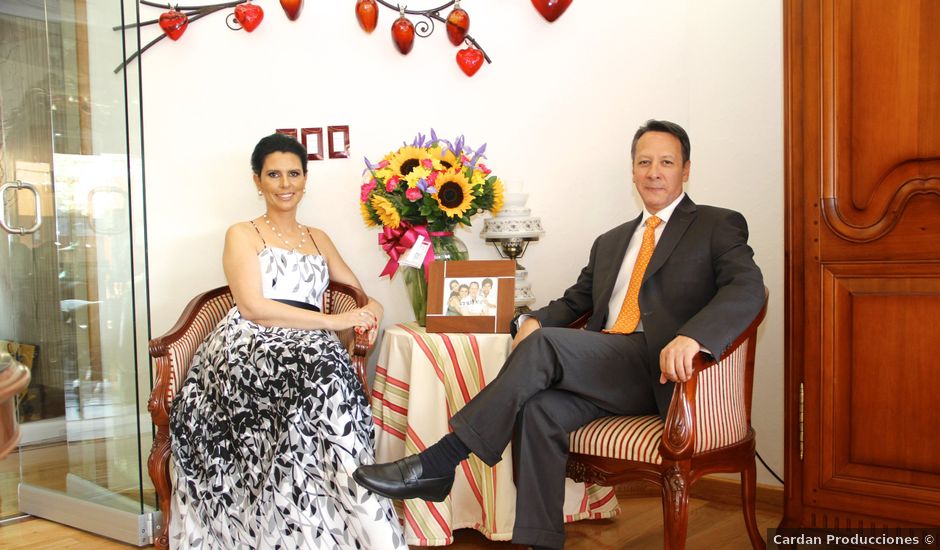 La boda de Carlos y Maru en Miguel Hidalgo, Ciudad de México