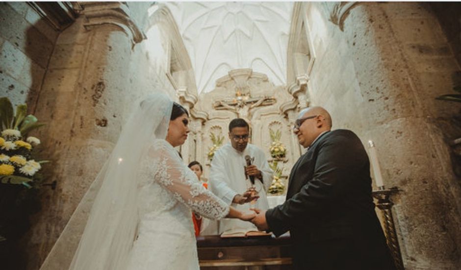La boda de Álex y Lupita  en Guadalajara, Jalisco