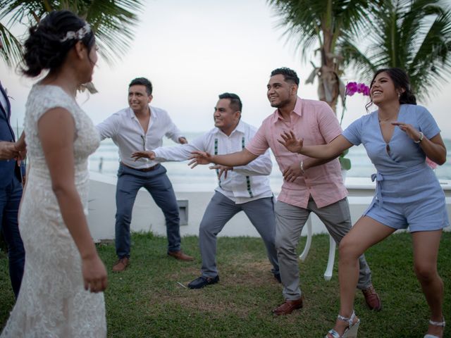 La boda de Alonso y Rubí en Boca del Río, Veracruz 54