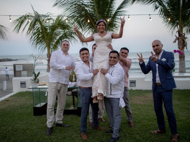 La boda de Alonso y Rubí en Boca del Río, Veracruz 58