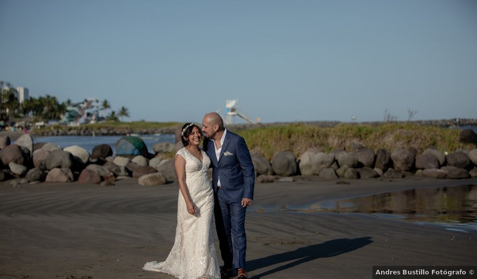 La boda de Alonso y Rubí en Boca del Río, Veracruz