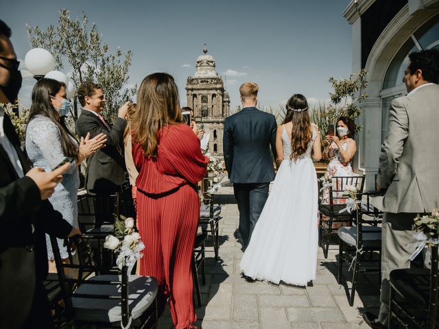 La boda de Victor y Laura en Cuauhtémoc, Ciudad de México 31