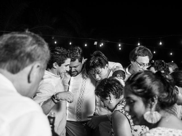 La boda de David y Letty en Acapulco, Guerrero 29