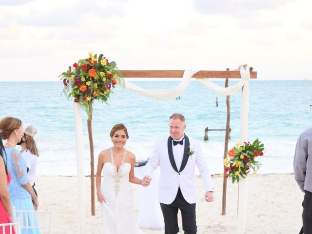 La boda de Jason y Carolina en Cancún, Quintana Roo 5