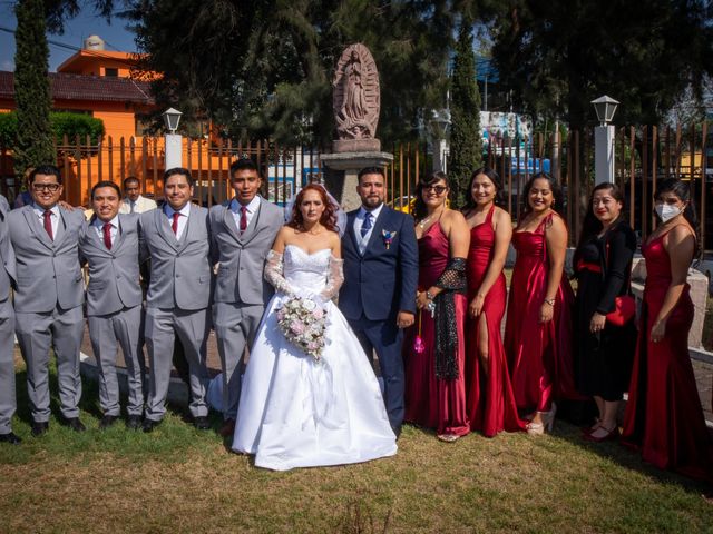 La boda de Christian y Mariana en Chimalhuacán, Estado México 14