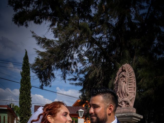 La boda de Christian y Mariana en Chimalhuacán, Estado México 19
