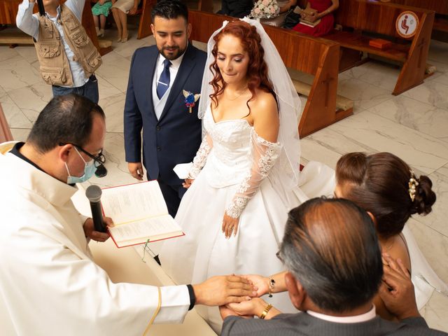 La boda de Christian y Mariana en Chimalhuacán, Estado México 24