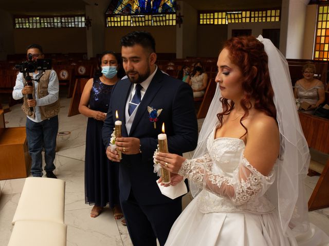 La boda de Christian y Mariana en Chimalhuacán, Estado México 26