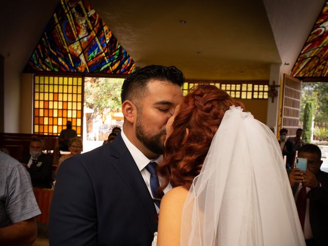 La boda de Christian y Mariana en Chimalhuacán, Estado México 27