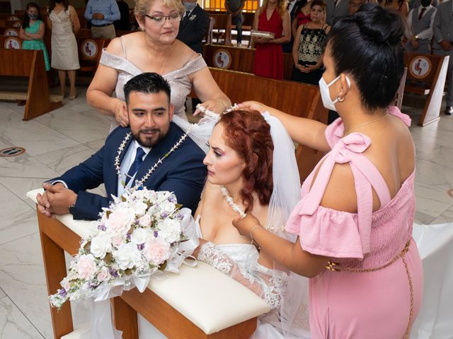 La boda de Christian y Mariana en Chimalhuacán, Estado México 29