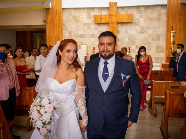 La boda de Christian y Mariana en Chimalhuacán, Estado México 36