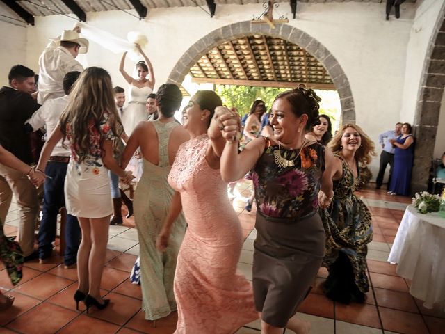 La boda de Héctor y Jennifer en Coatepec, Veracruz 18