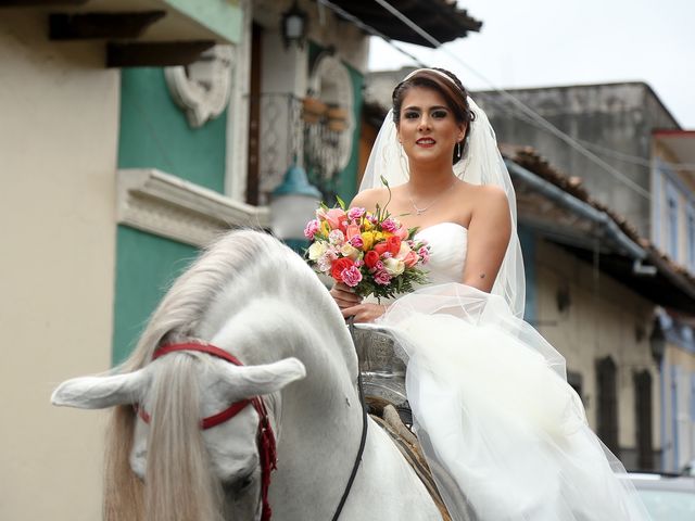 La boda de Héctor y Jennifer en Coatepec, Veracruz 24