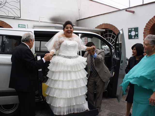 La boda de Carlos y Aurora en Texcoco, Estado México 7