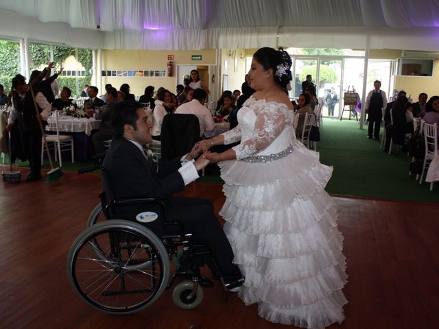 La boda de Carlos y Aurora en Texcoco, Estado México 17