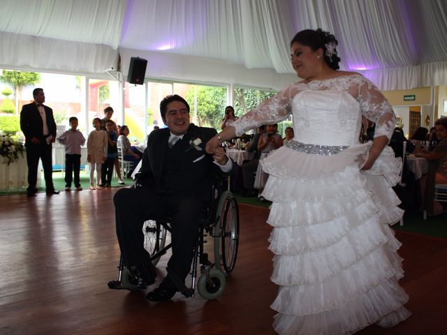 La boda de Carlos y Aurora en Texcoco, Estado México 20