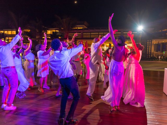 La boda de Marlon y Natacha en Cancún, Quintana Roo 19