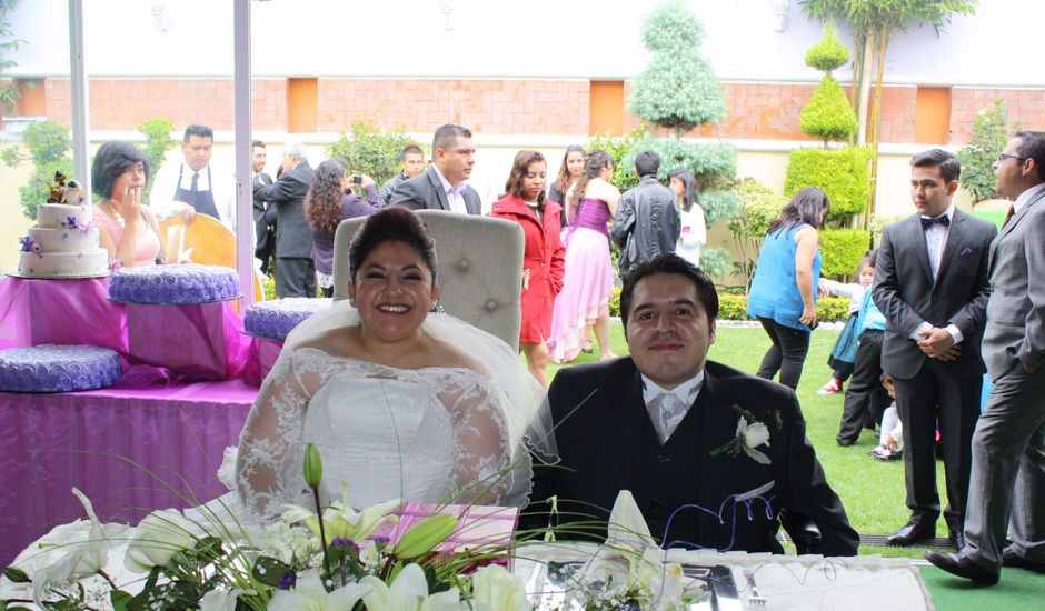 La boda de Carlos y Aurora en Texcoco, Estado México