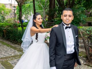 La boda de Cyntia y Damián 2