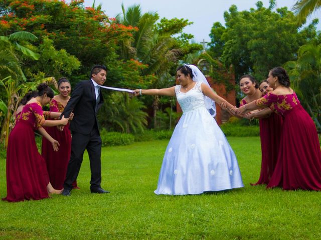 La boda de Pedro y Abril en Tixkokob, Yucatán 3