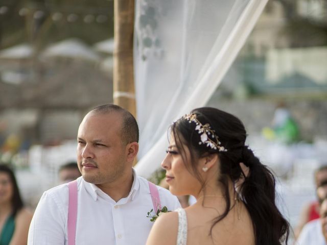 La boda de Carlos y Estefania en Ixtapa Zihuatanejo, Guerrero 16