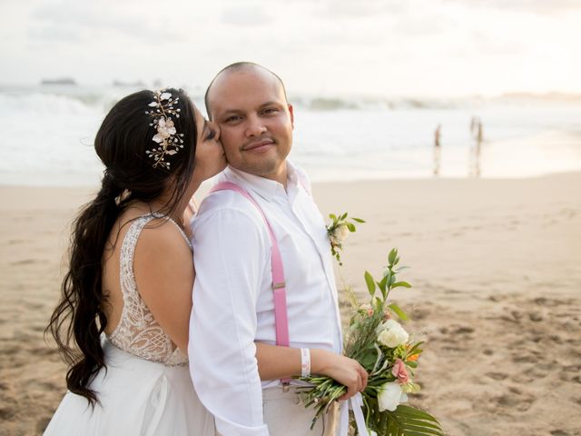La boda de Carlos y Estefania en Ixtapa Zihuatanejo, Guerrero 26