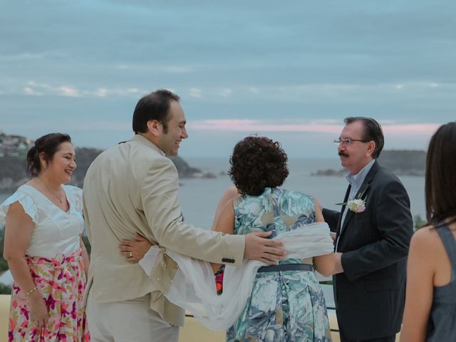 La boda de Isaac y Patricia en Huatulco, Oaxaca 14