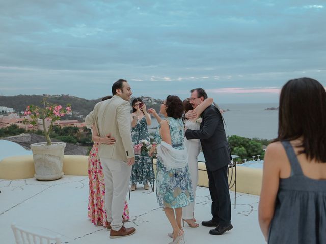 La boda de Isaac y Patricia en Huatulco, Oaxaca 15