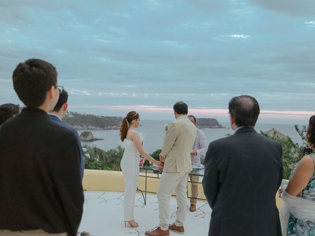 La boda de Isaac y Patricia en Huatulco, Oaxaca 20