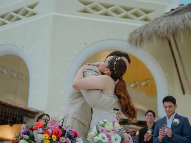 La boda de Isaac y Patricia en Huatulco, Oaxaca 22