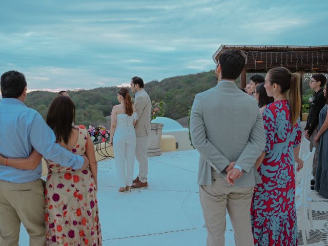 La boda de Isaac y Patricia en Huatulco, Oaxaca 46