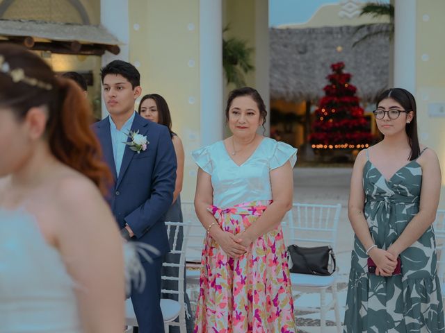 La boda de Isaac y Patricia en Huatulco, Oaxaca 54