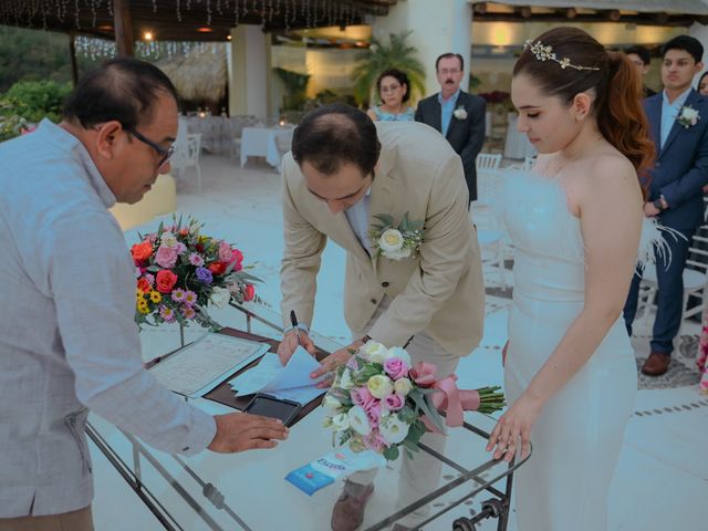 La boda de Isaac y Patricia en Huatulco, Oaxaca 55