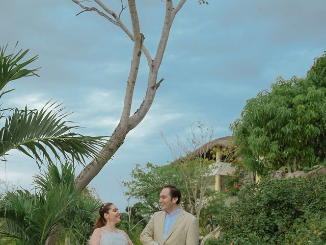 La boda de Isaac y Patricia en Huatulco, Oaxaca 133