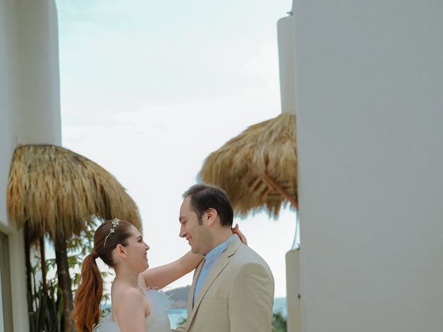 La boda de Isaac y Patricia en Huatulco, Oaxaca 143