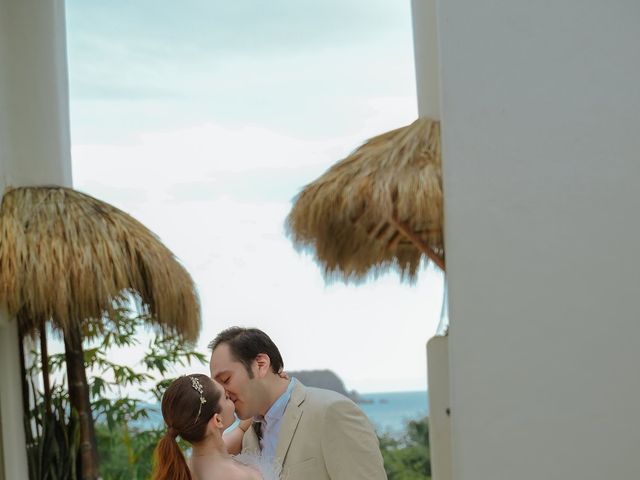 La boda de Isaac y Patricia en Huatulco, Oaxaca 147