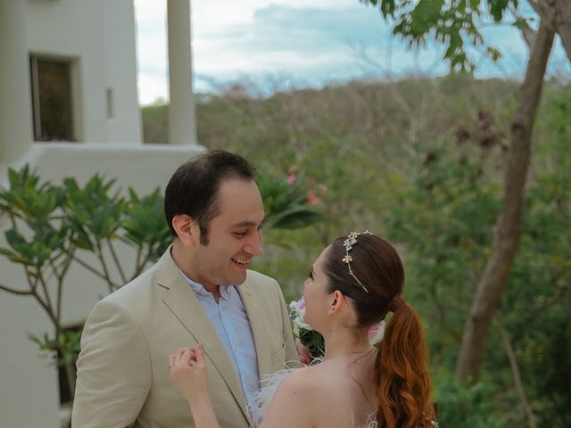 La boda de Isaac y Patricia en Huatulco, Oaxaca 153