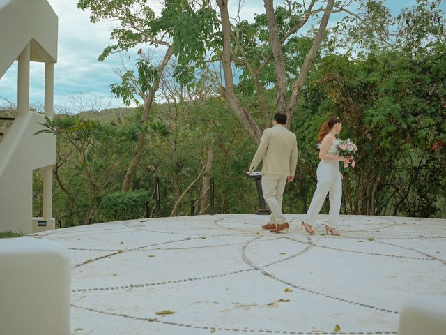 La boda de Isaac y Patricia en Huatulco, Oaxaca 181